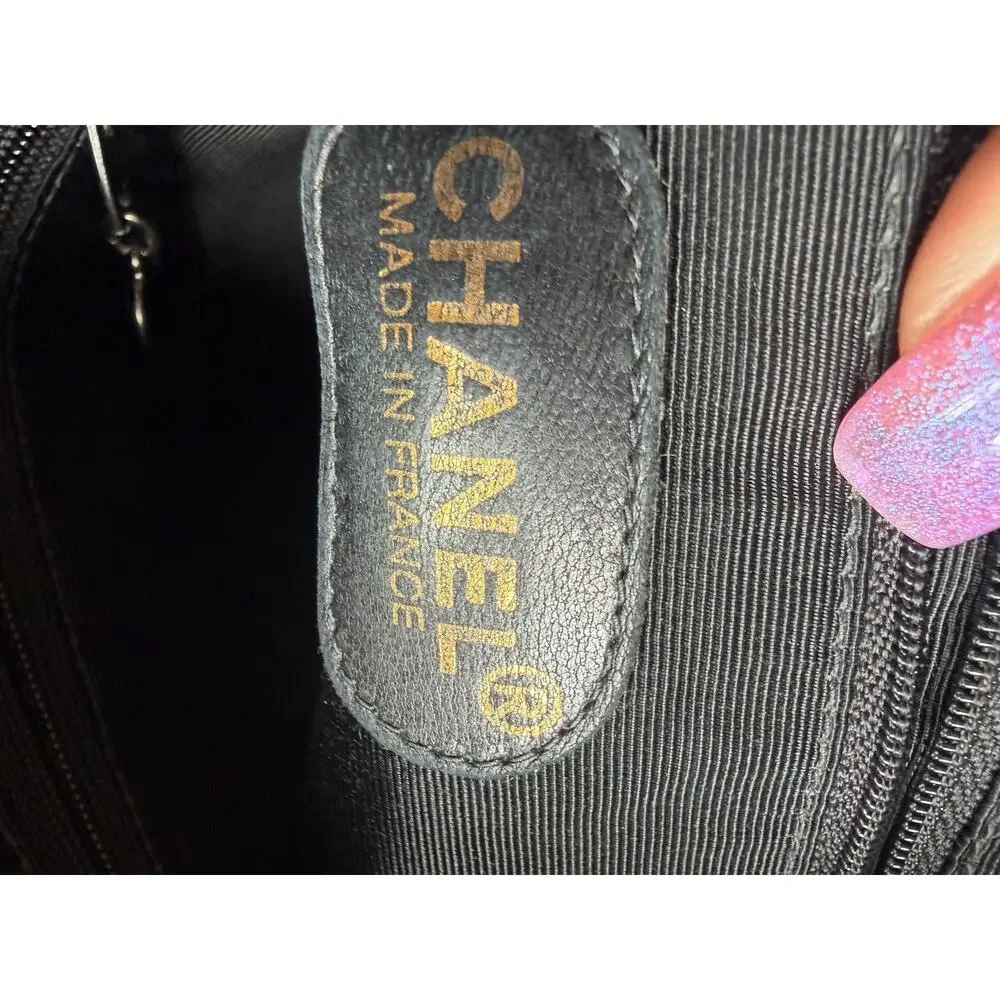 CHANEL | Vintage Karl Lagerfeld Era | CC Logo Lambskin Tote | COA